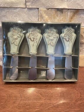 GANZ Blue-Green Floral Cheese Spreaders Set of 4